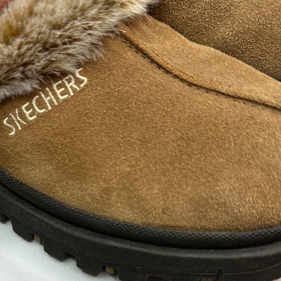 Skechers Indoor/Outdoor Slippers-Size 8.5-Tan/Brown Suede w/Faux Fur lining - Picture 3 of 11